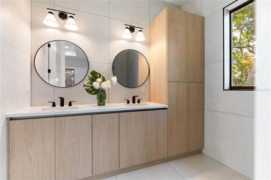 Furnished interior view inside a new home in , Port Charlotte (Image 36).