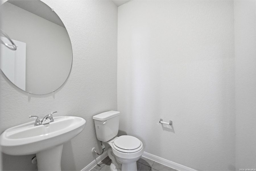 Furnished interior view inside a new home in Hickory Ridge, Elmendorf (Image 8).