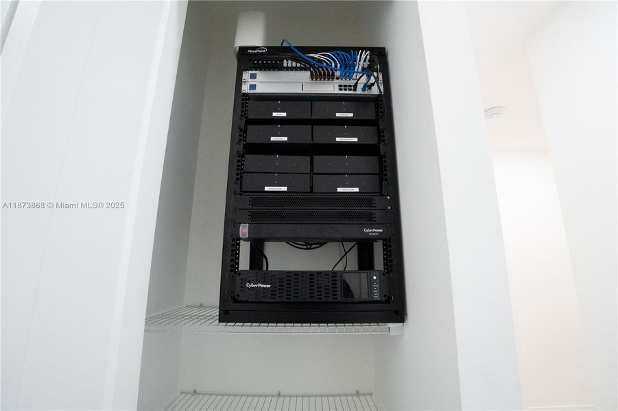 Image 34 of a home in .