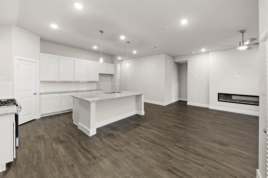 14. 2404 Overlook - Dining (3)