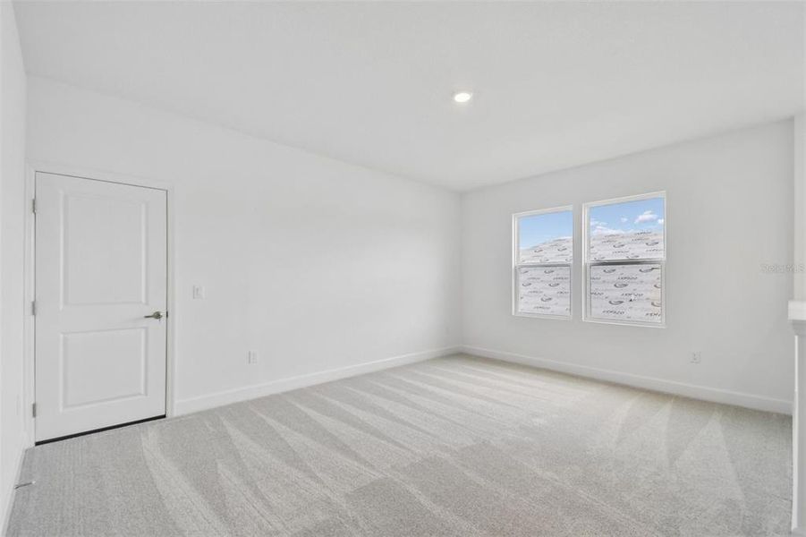 Spacious, unfurnished interior of a new home in Oakfield at Mount Dora Village Series, Mount Dora (Image 13).