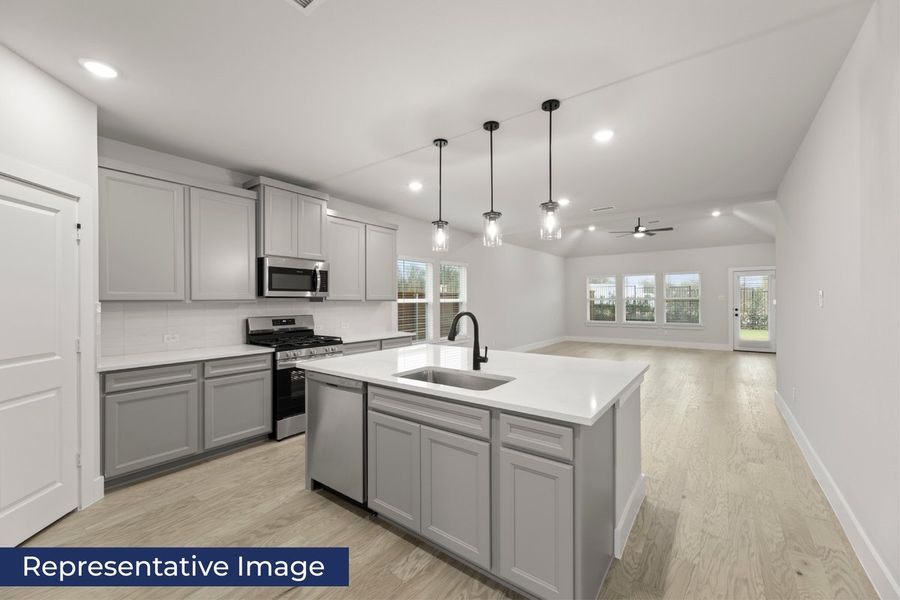 Representative furnished interior of a home built from the Ford Select F by First Texas Homes in Parkside, Denton (Image 11).