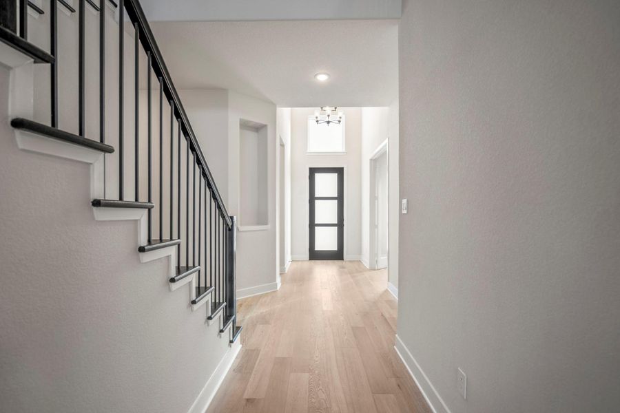 Spacious, unfurnished interior of a new home in ARTAVIA 70′ Lots, Conroe (Image 36).