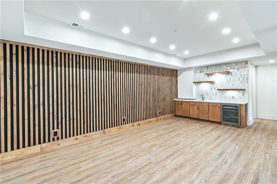 Spacious, unfurnished interior of a new home in , Blairsville (Image 83).