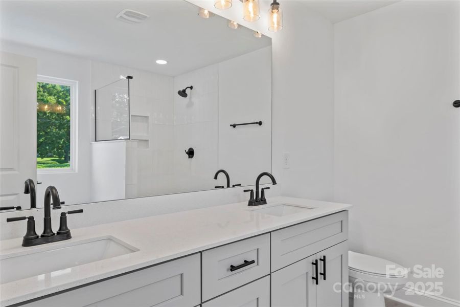 Furnished interior view inside a new home in , Kannapolis (Image 3).