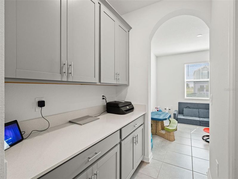 Furnished interior view inside a new home in Wellness Ridge, Clermont (Image 5).