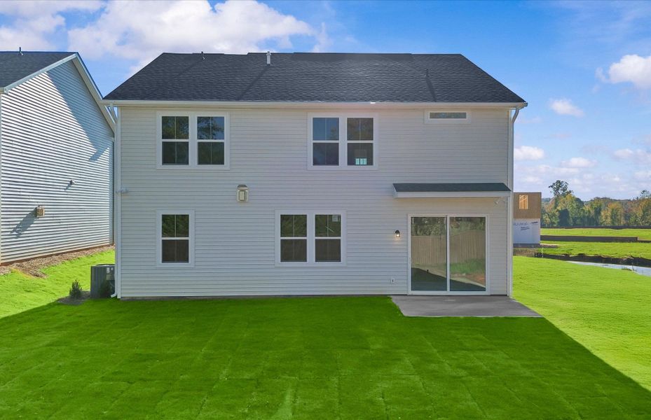 Exterior details and patio area of a home in Sparrow Creek, Boiling Springs (Image 4).