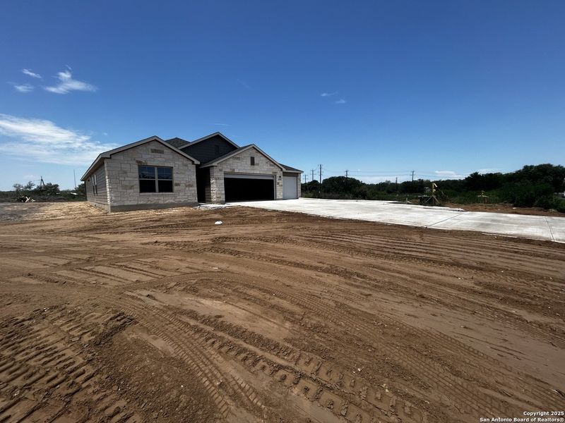 Site preparation for new homesites in Jordan's Ranch, San Antonio (Image 15).
