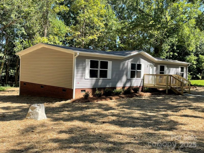 Front exterior of a new home in , Rock Hill, SC, highlighting curb appeal (Image 2).