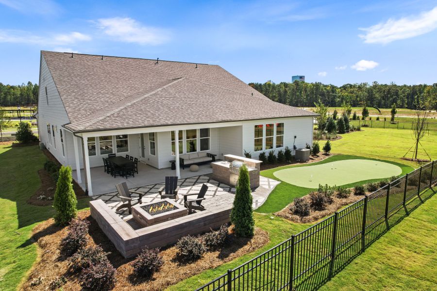 Representative exterior details of a home built from the Renown by Del Webb in Del Webb Carolina Ridge, Midland (Image 34).
