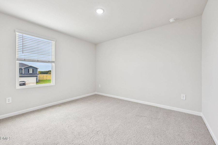 28-web-or-mls-Raleigh - River Glen - 306