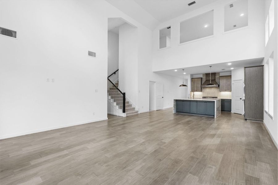 10923 Spring Wind Drive Missouri City, TX New Home Image 16