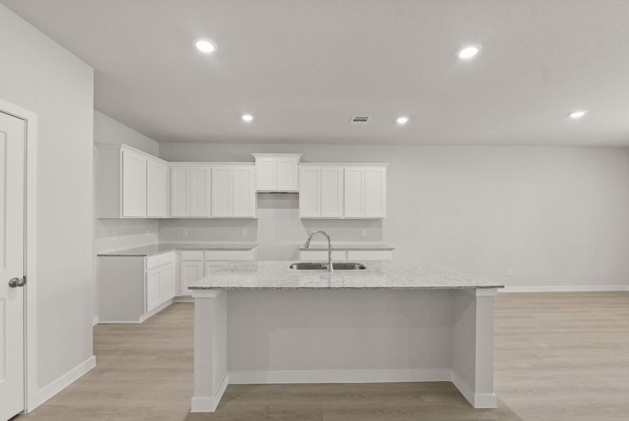 Image 38 of a home in Lakes at Crockett Martin.