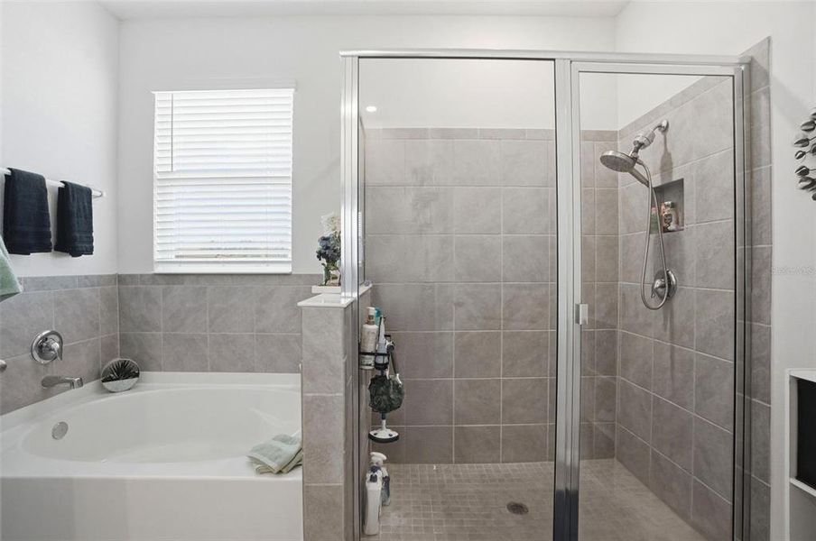 Furnished interior view inside a new home in Waterford, Brooksville (Image 44).