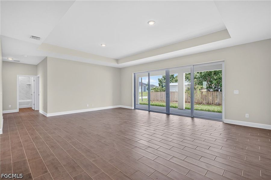 Spacious, unfurnished interior of a new home in Cape Coral, Cape Coral (Image 13). Spacious, unfurnished interior of a new home in Cape Coral, Cape Coral (Image 13).