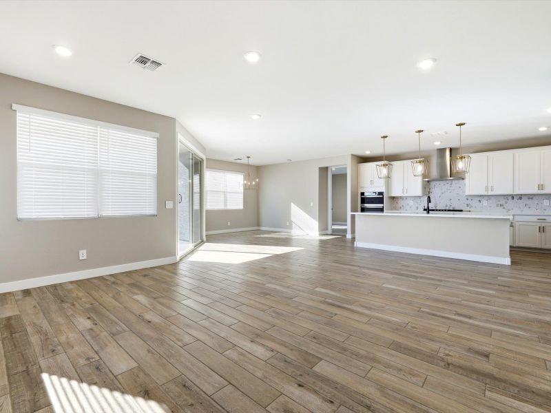 Spacious, unfurnished interior of a new home in Paloma Creek - Signature Series, Surprise (Image 15).
