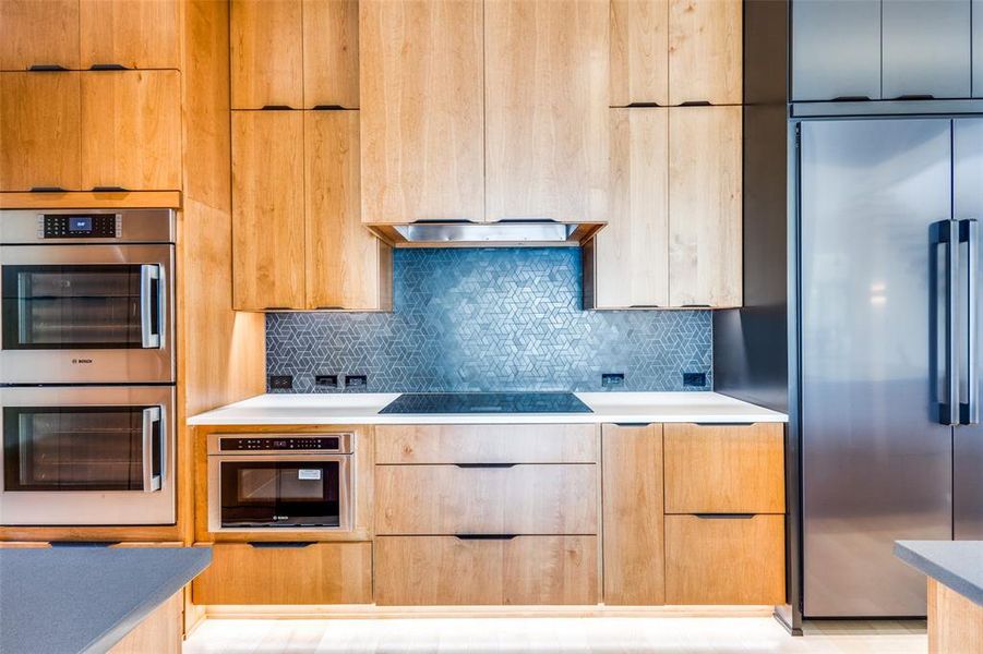 Close-up of interior finishes inside a home in , Oak Point (Image 7). Close-up of interior finishes inside a home in , Oak Point (Image 7).