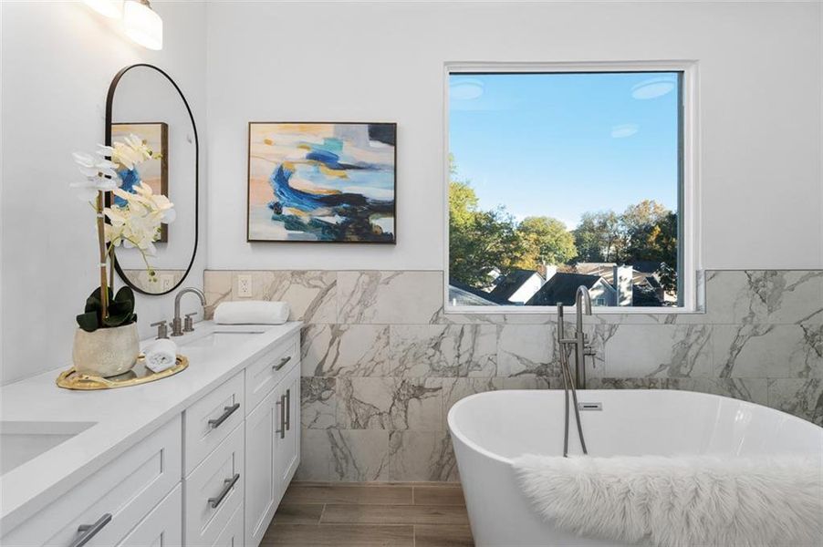 Furnished interior view inside a new home in , Atlanta (Image 28). Furnished interior view inside a new home in , Atlanta (Image 28).