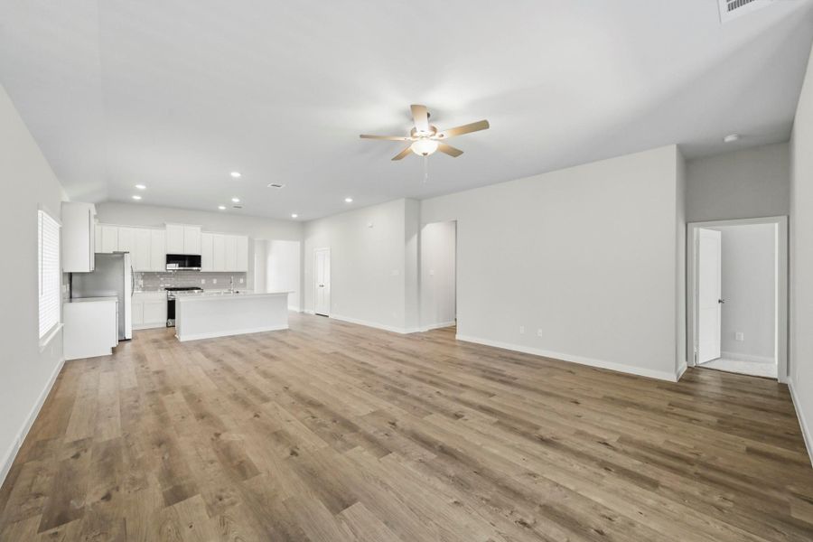 Spacious, unfurnished interior of a new home in Audubon, Magnolia (Image 22). Spacious, unfurnished interior of a new home in Audubon, Magnolia (Image 22).
