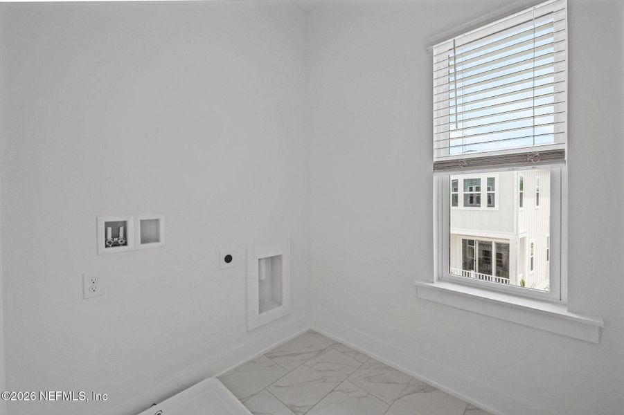 Spacious, unfurnished interior of a new home in North Beach Townhomes, Jacksonville Beach (Image 17).