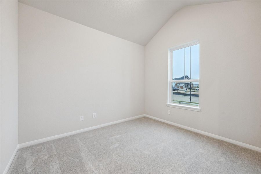 Spacious, unfurnished interior of a new home in Elyson, Katy (Image 25).