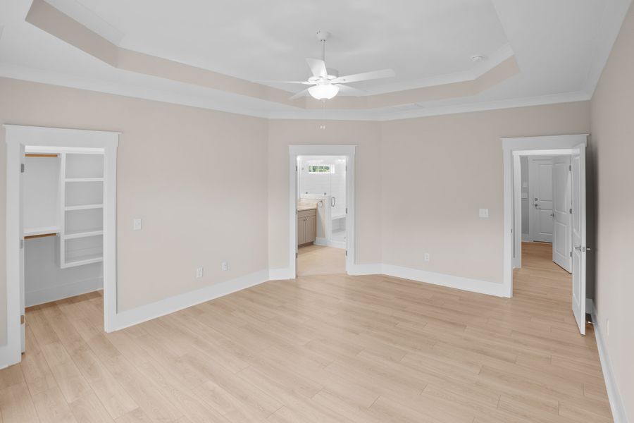 Representative unfurnished interior of a home built from the Claremont by Bill Clark Homes in Sidbury Landing, Wilmington (Image 23).