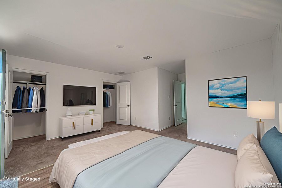 Furnished interior view inside a new home in Silos: Broadview Collection, San Antonio (Image 6). Furnished interior view inside a new home in Silos: Broadview Collection, San Antonio (Image 6).