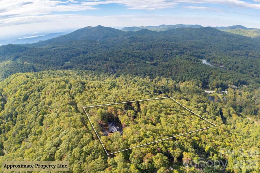Natural landscape and outdoor views near  in Sapphire (Image 40).