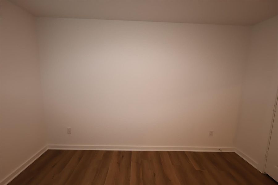 Spacious, unfurnished interior of a new home in Summerview, Fulshear (Image 12). Spacious, unfurnished interior of a new home in Summerview, Fulshear (Image 12).