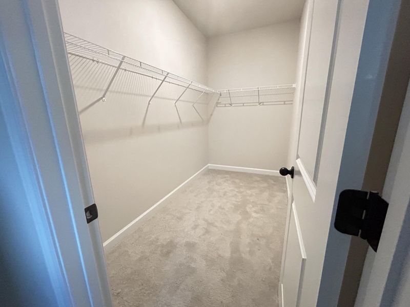 Spacious, unfurnished interior of a new home in Tea Farm, Ravenel (Image 17). Spacious, unfurnished interior of a new home in Tea Farm, Ravenel (Image 17).