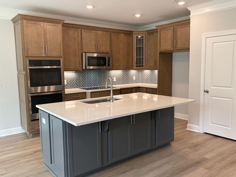 Furnished interior view inside a new home in Parker's Preserve, Ridgeville (Image 18).