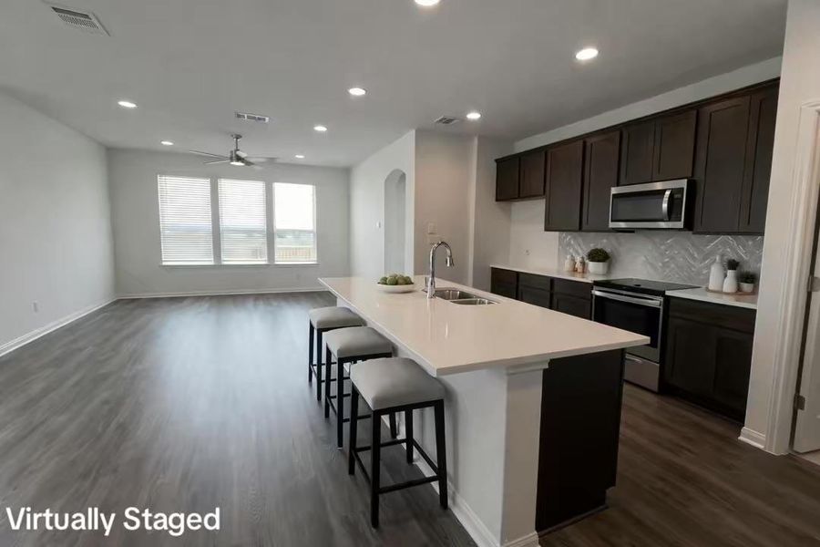 For demonstration purposes only Open concept kitchen For demonstration purposes only Open concept kitchen