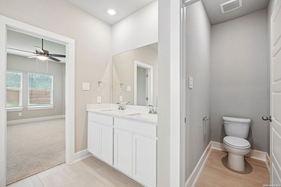 Furnished interior view inside a new home in Stetson Ridge, Marion (Image 16).