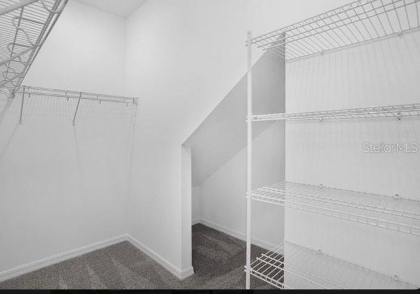 Spacious, unfurnished interior of a new home in Center Lake Ranch Community Group Page, St. Cloud (Image 17).