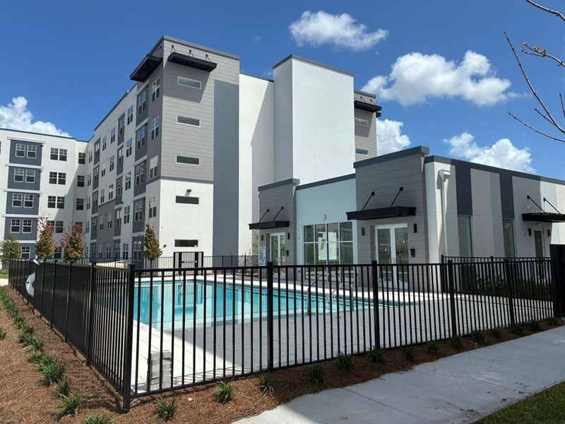 Condo located in Orlando, FL showcasing its design and architecture (Image 33). Condo located in Orlando, FL showcasing its design and architecture (Image 33).