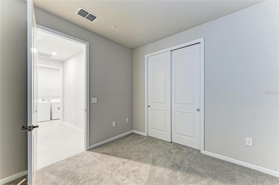 Spacious, unfurnished interior of a new home in Wellen Park, Venice (Image 45).