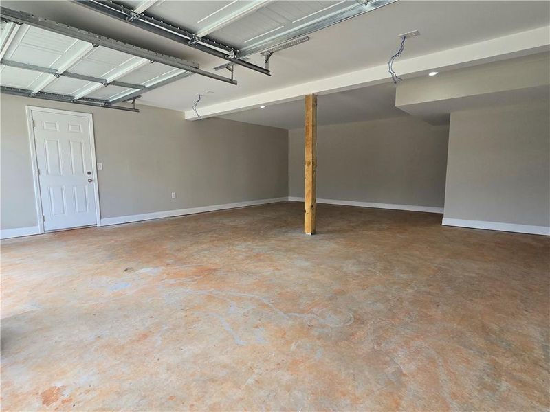 Spacious, unfurnished interior of a new home in , Demorest (Image 25).
