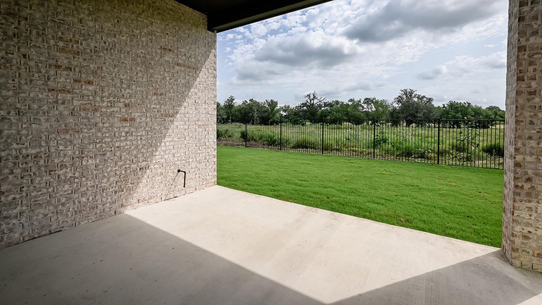 Exterior details and patio area of a home in Juniper Springs, Lockhart (Image 3). Exterior details and patio area of a home in Juniper Springs, Lockhart (Image 3).