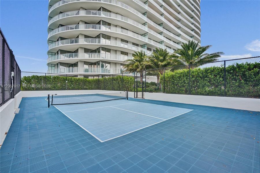 Pickleball court