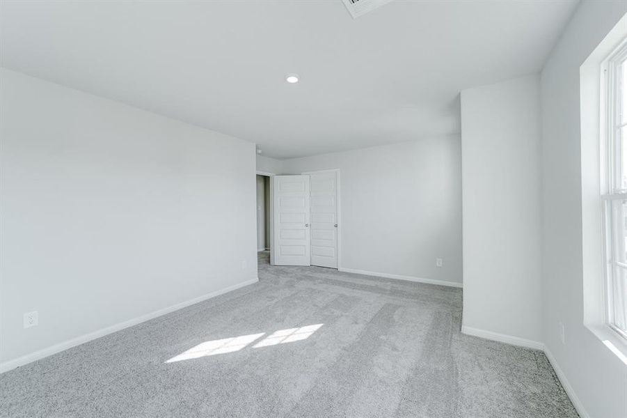 Spacious, unfurnished interior of a new home in Meadows of Chandler, Chandler (Image 30).