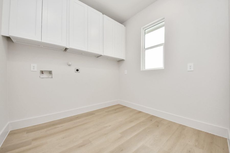 Spacious, unfurnished interior of a new home in , Sealy (Image 24). Spacious, unfurnished interior of a new home in , Sealy (Image 24).