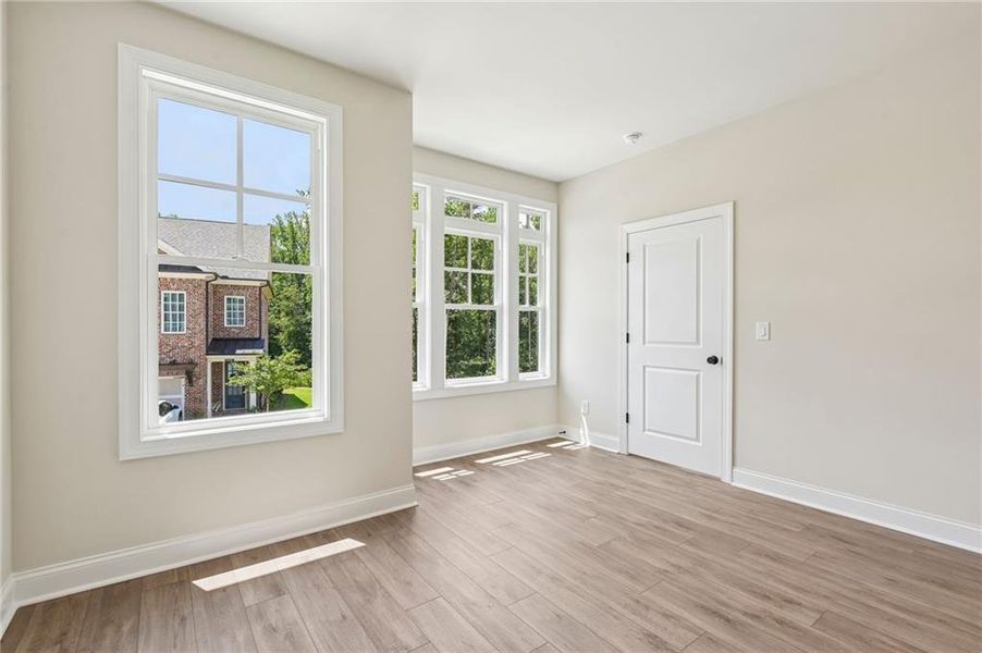 Spacious, unfurnished interior of a new home in Waterside, Peachtree Corners (Image 33).