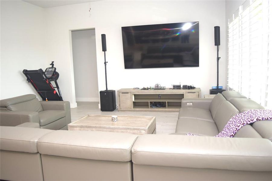 Furnished interior view inside a new home in , Hickory Creek (Image 10).