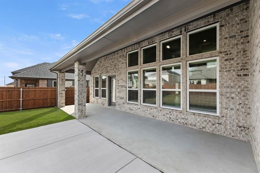 3723 Ironwood-Patio-1