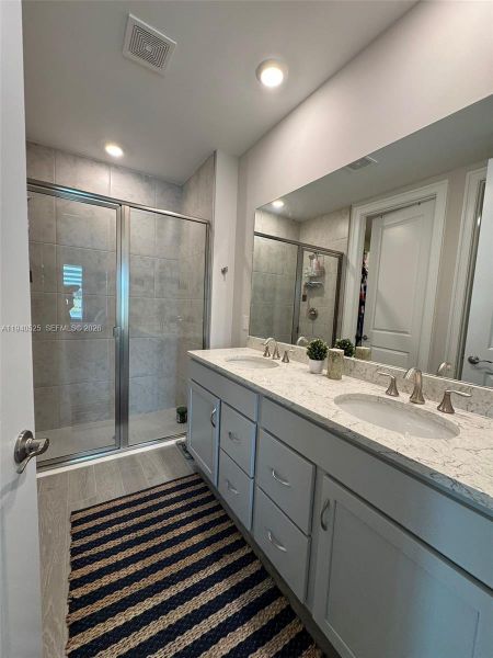 Furnished interior view inside a new home in , Punta Gorda (Image 4).