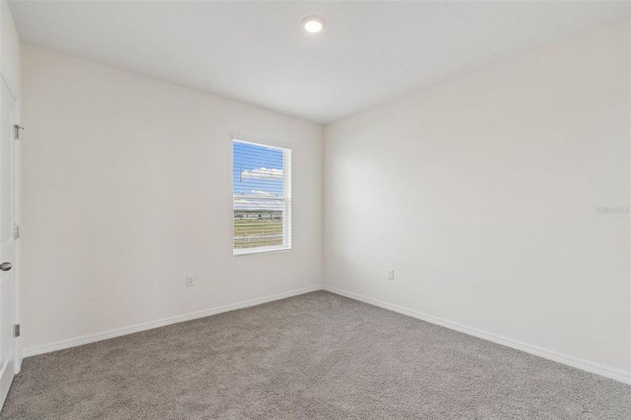 Spacious, unfurnished interior of a new home in Epperson, Wesley Chapel (Image 53).