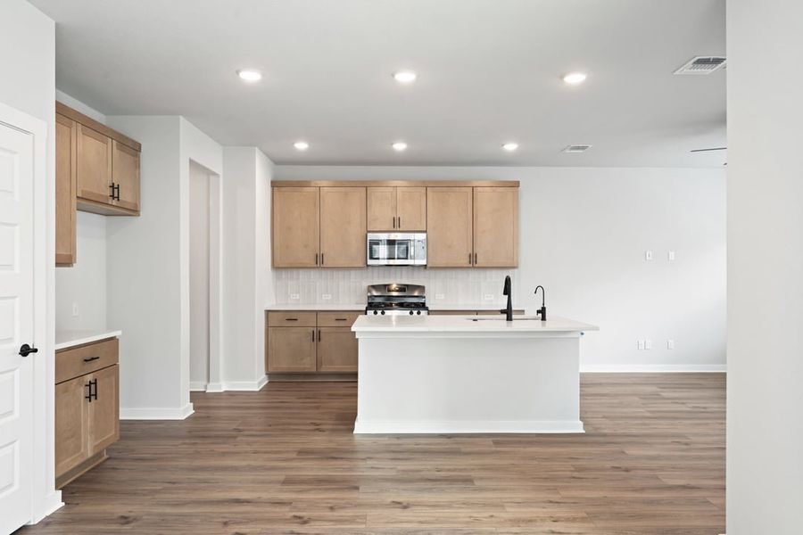 Furnished interior view inside a new home in Union Collection at Park Central, Georgetown (Image 8).