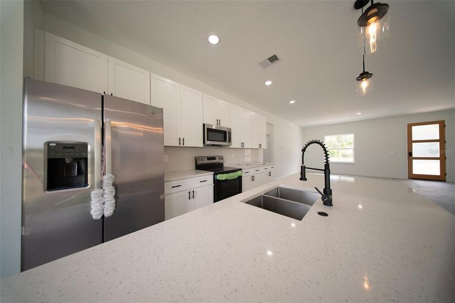 Furnished interior view inside a new home in , Ocala (Image 7).