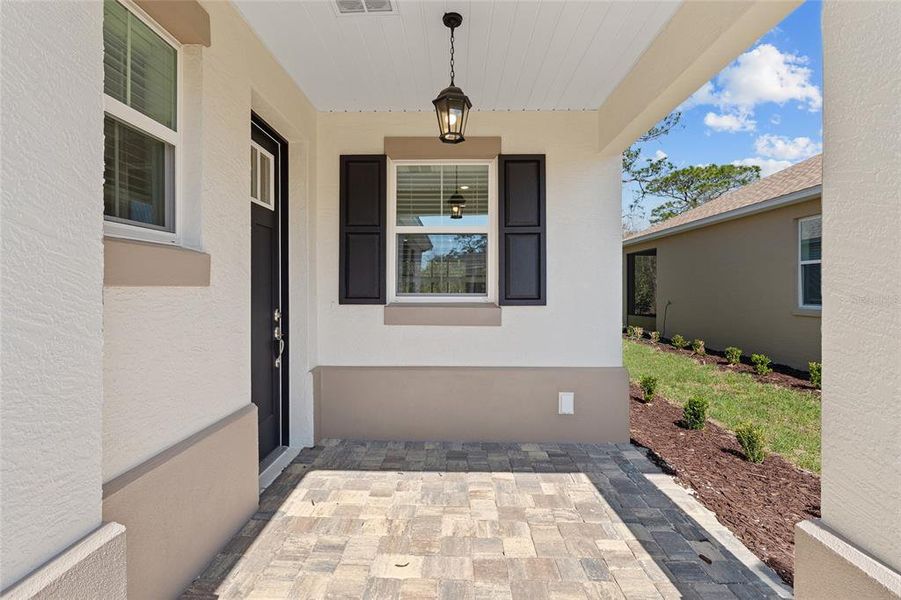 Exterior details and patio area of a home in , Ocala (Image 26).