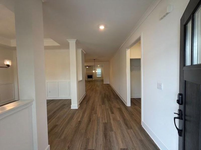 Spacious, unfurnished interior of a new home in Tuscany Hills, Douglasville (Image 16).